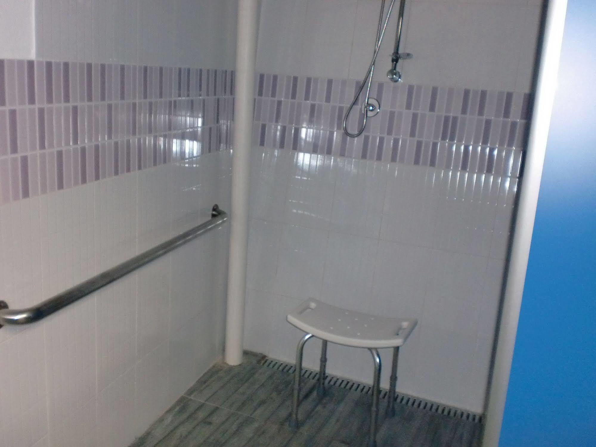 Albergue Monterrey Saint-Jacques-de-Compostelle Extérieur photo