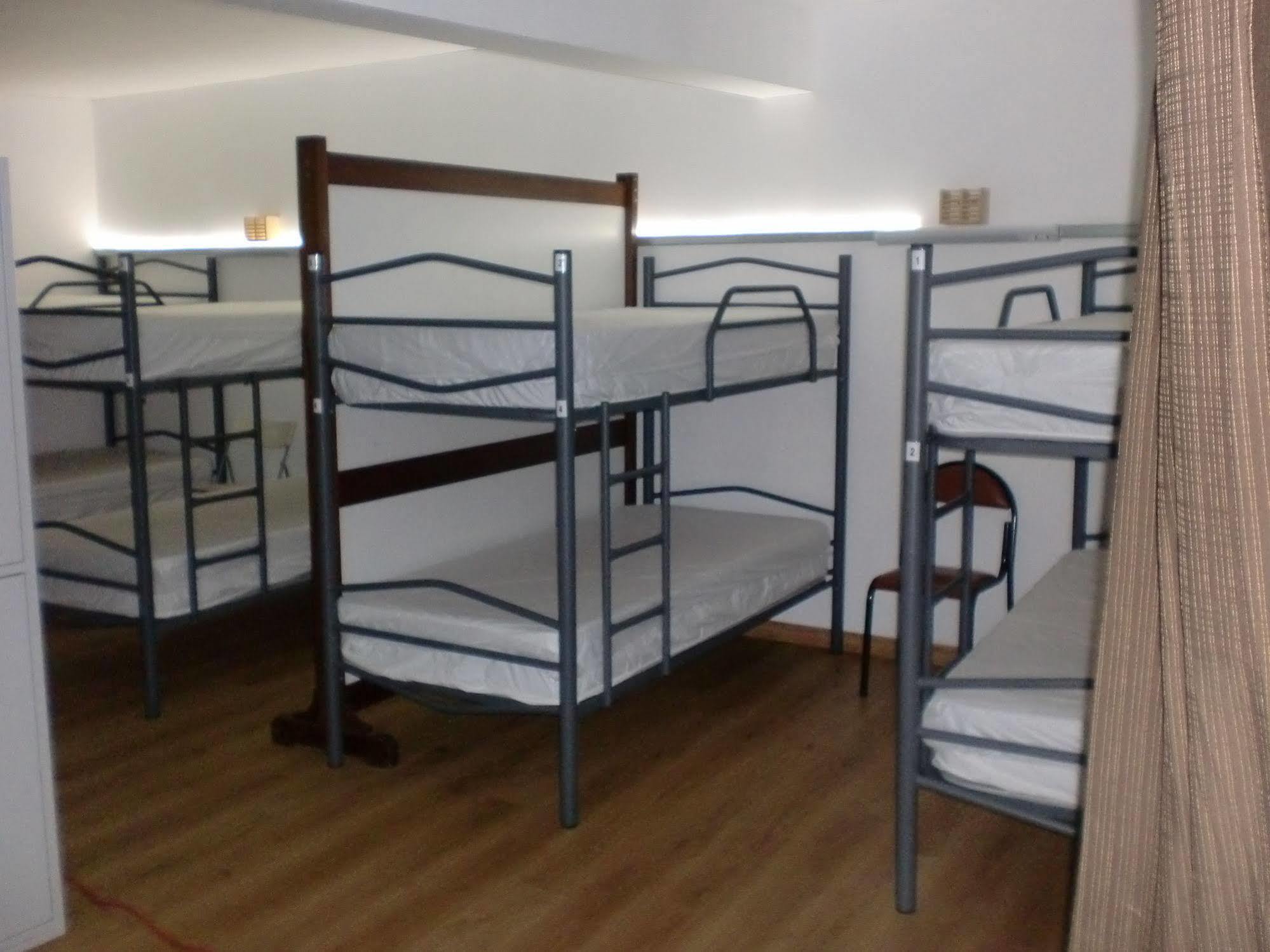 Albergue Monterrey Saint-Jacques-de-Compostelle Extérieur photo